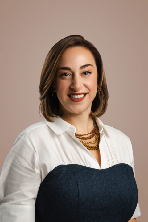 DSC01030_(4) Vintage Style Headshot for Corporate Identity - StudioEm Productions